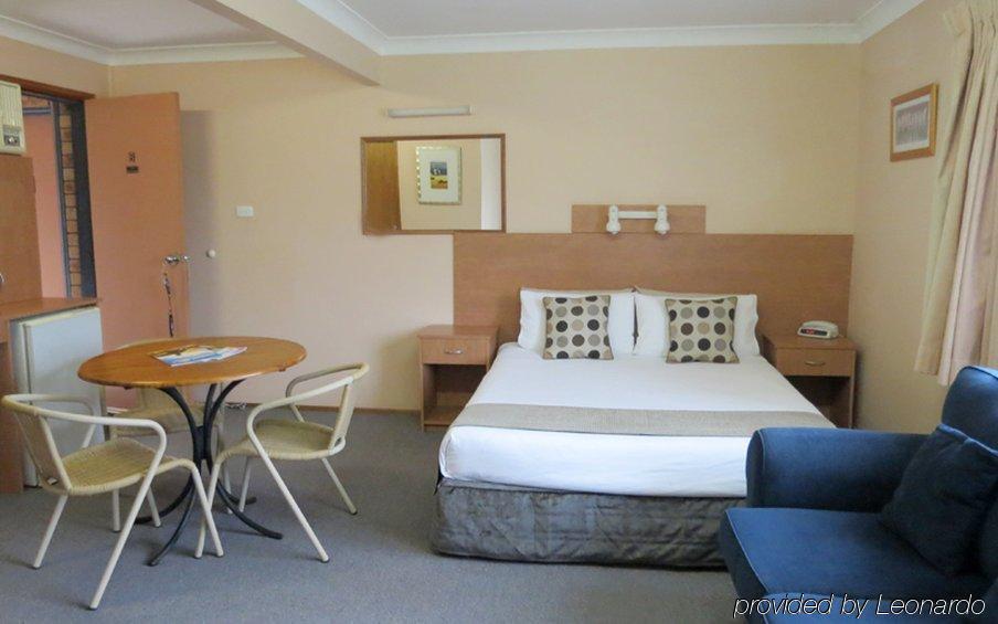 Bridge View Motel Gorokan Екстериор снимка