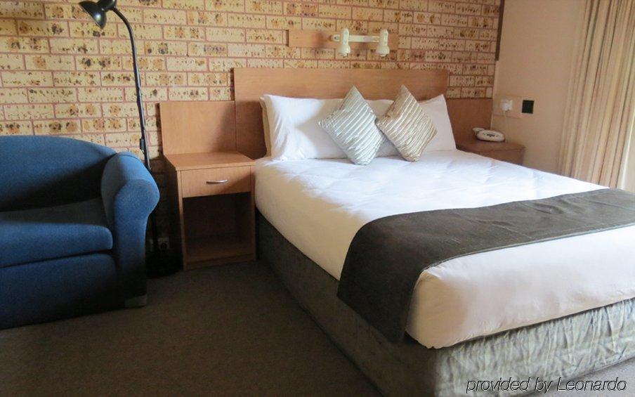 Bridge View Motel Gorokan Екстериор снимка